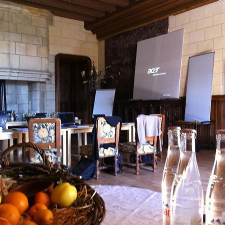 Chateau De Busset Esterno foto